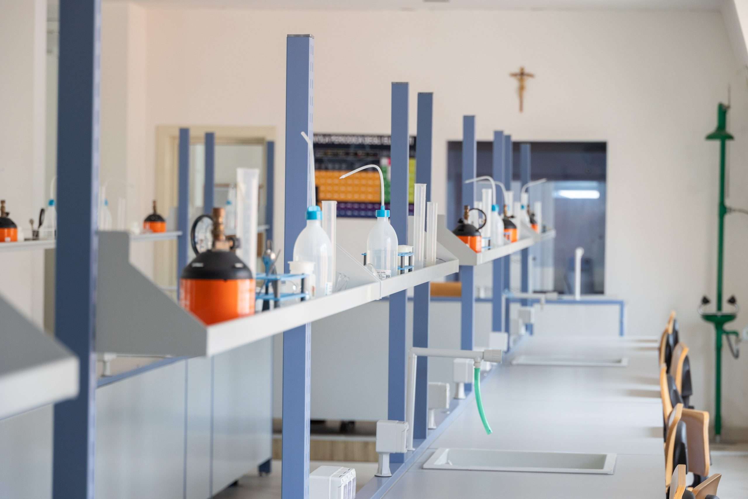 highlands institute laboratorio di scienze X4A0630 scaled highlands institute laboratorio di scienze X4A0630 scaled
